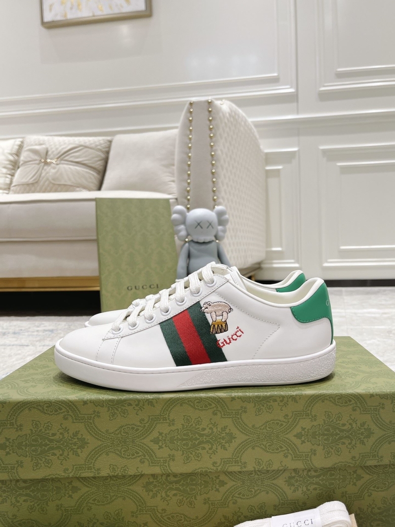 Gucci Sneakers